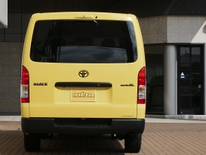 ハイエースバンディーゼル4WD　丸目カスタム　ネオクラシック