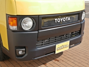 ハイエースバンディーゼル4WD　丸目カスタム　ネオクラシック