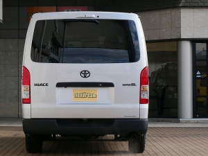 ハイエースバンディーゼル4WD　丸目カスタム　ネオクラシック