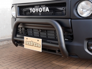 ハイエースバンディーゼル4WD　丸目カスタム　ネオクラシック