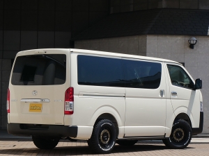 ハイエースバンディーゼル4WD　ベッドキット　車中泊