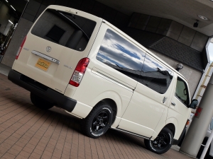 ハイエースバンディーゼル4WD　ベッドキット　車中泊