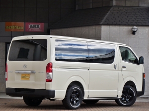 ハイエースバンディーゼル4WD　ベッドキット　車中泊
