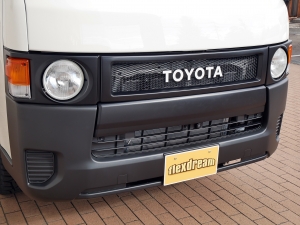 ハイエースバンDX　4WD　ディーゼル　丸目