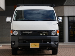 ハイエースワゴン１０人乗り　車中泊できる街乗り仕様車