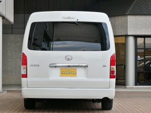 ハイエースワゴン１０人乗り　車中泊できる街乗り仕様車