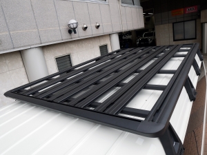 ハイエースバン新車アウトレットバンライフカスタム　ワイドバン