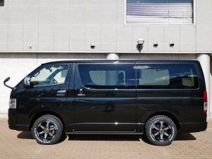ハイエースバン新車一部改良後　ディーゼル四駆