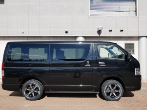 ハイエースバン新車一部改良後　ディーゼル四駆