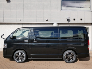 ハイエースバン新車一部改良後　ディーゼル四駆