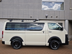 ハイエースバンディーゼル4WD　RAYS　スーパーGL