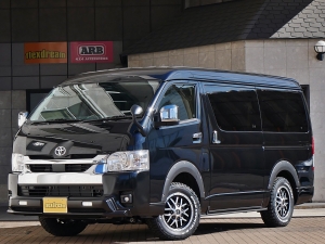ハイエースワゴン１０人乗り　車中泊できる街乗り仕様車