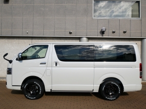 ハイエースバン新車一部改良後　ディーゼル四駆