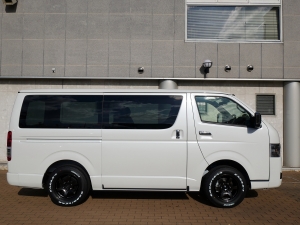 ハイエースバン新車一部改良後　ディーゼル四駆