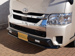 ハイエースバンスパロン　4WD　ディーゼル
