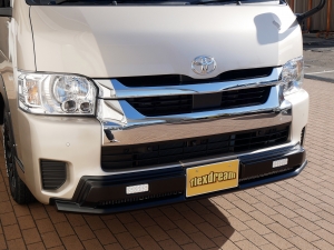 ハイエースバンスパロン　4WD　ディーゼル