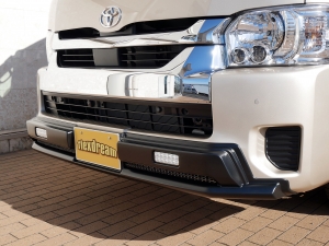 ハイエースバンスパロン　4WD　ディーゼル