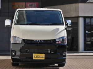 ハイエースバンディーゼル4WD　カスタムコンプリート