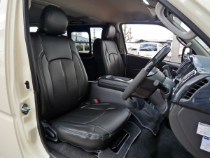 ハイエースバンディーゼル4WD　カスタムコンプリート