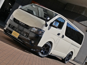ハイエースバンディーゼル4WD　カスタムコンプリート