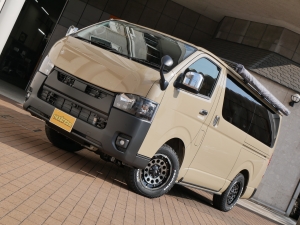 ハイエースバンディーゼル4WD　アースカラーパッケージ４Ｖ６ベージュ
