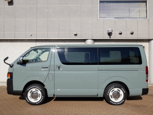 ハイエースバンディーゼル4WD　アースカラーパッケージ６Ｘ３アーバンカーキ