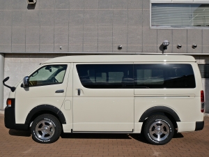 ハイエースワゴン10人乗りワゴン　車中泊できる街乗り仕様車