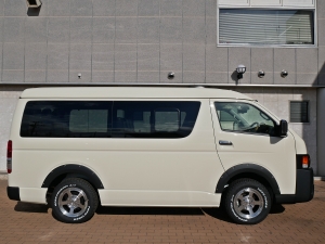 ハイエースワゴン10人乗りワゴン　車中泊できる街乗り仕様車