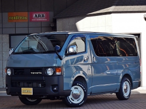 ハイエースＶディーゼル4WD　アースカラーパッケージ６Ｘ３アーバンカーキ