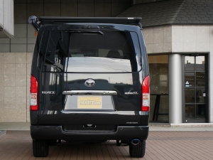 ハイエースバン新車一部改良後　ディーゼル四駆