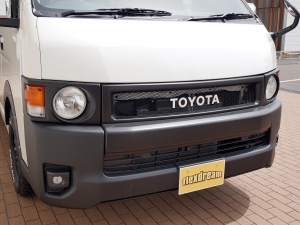 ハイエースバン新車アウトレットスパロン　4WD　ディーゼル