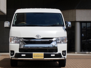 ハイエースワゴン１０人乗り　車中泊できる街乗り仕様車