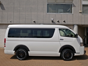 ハイエースワゴン１０人乗り　車中泊できる街乗り仕様車