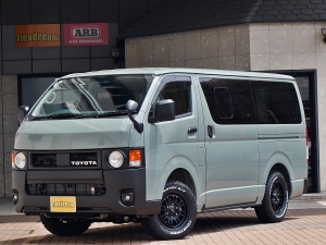 ハイエースバンディーゼル4WD　アースカラーパッケージ6X3アーバンカーキ
