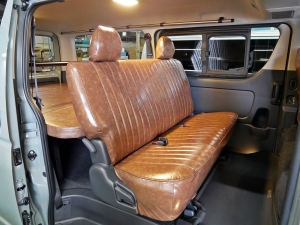 ハイエースバンディーゼル4WD　アースカラーパッケージ6X3アーバンカーキ