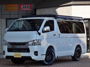 ハイエースＶ新車一部改良後　ディーゼル四駆