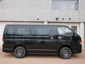 ハイエースバンディーゼル4WD　丸目換装FD-classicカスタム