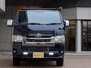 ハイエースバン新車一部改良後　ディーゼル四駆