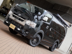 ハイエースバン新車一部改良後　ディーゼル四駆