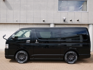 ハイエースバン新車一部改良後　ディーゼル四駆