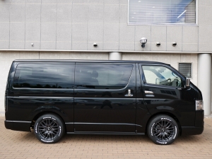 ハイエースバン新車一部改良後　ディーゼル四駆