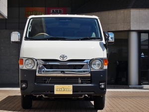 ハイエースバンディーゼル4WD　MONOBOX丸目カスタム