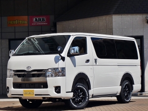 ハイエースＶ新車一部改良後　ディーゼル四駆