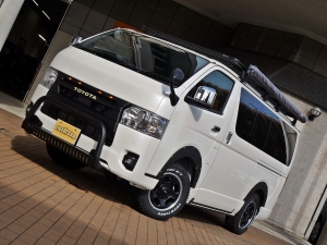 ハイエースバン新車一部改良後　ディーゼル四駆