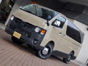 ハイエースバンディーゼル4WD　アースカラーパッケージ4V6ベージュ