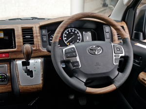 ハイエースバンディーゼル4WD　アースカラーパッケージ4V6ベージュ