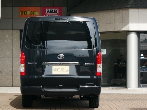ハイエースバン新車一部改良後　ディーゼル四駆