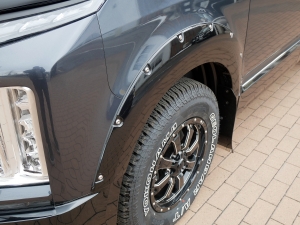 デリカＤ５新車アウトレット三菱デリカD：5　Ｐ