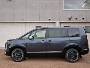 デリカＤ５新車アウトレット三菱デリカD：5　Ｐ