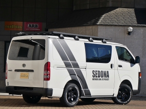 ハイエースバンDX　4WD　ディーゼル　丸目